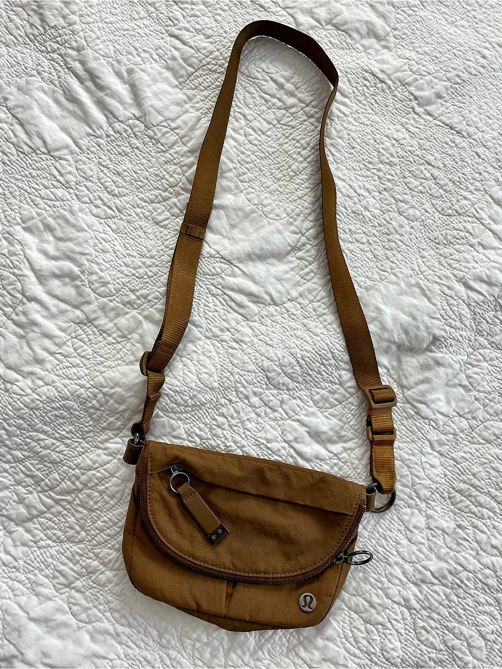 lululemon Multi-Pocket Crossbody Bag 2.5L Brown